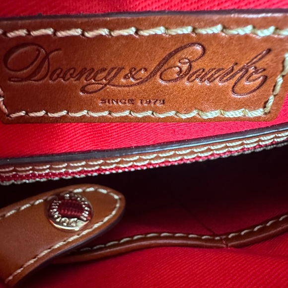 Dooney and Bourke pebbled leather burgundy crossbody bag - Picture 13 of 14